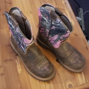 Ariat camo boots